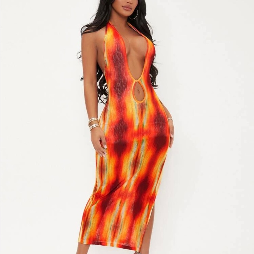 SOLD SHEIN Backless Dress ❤️🧡💛